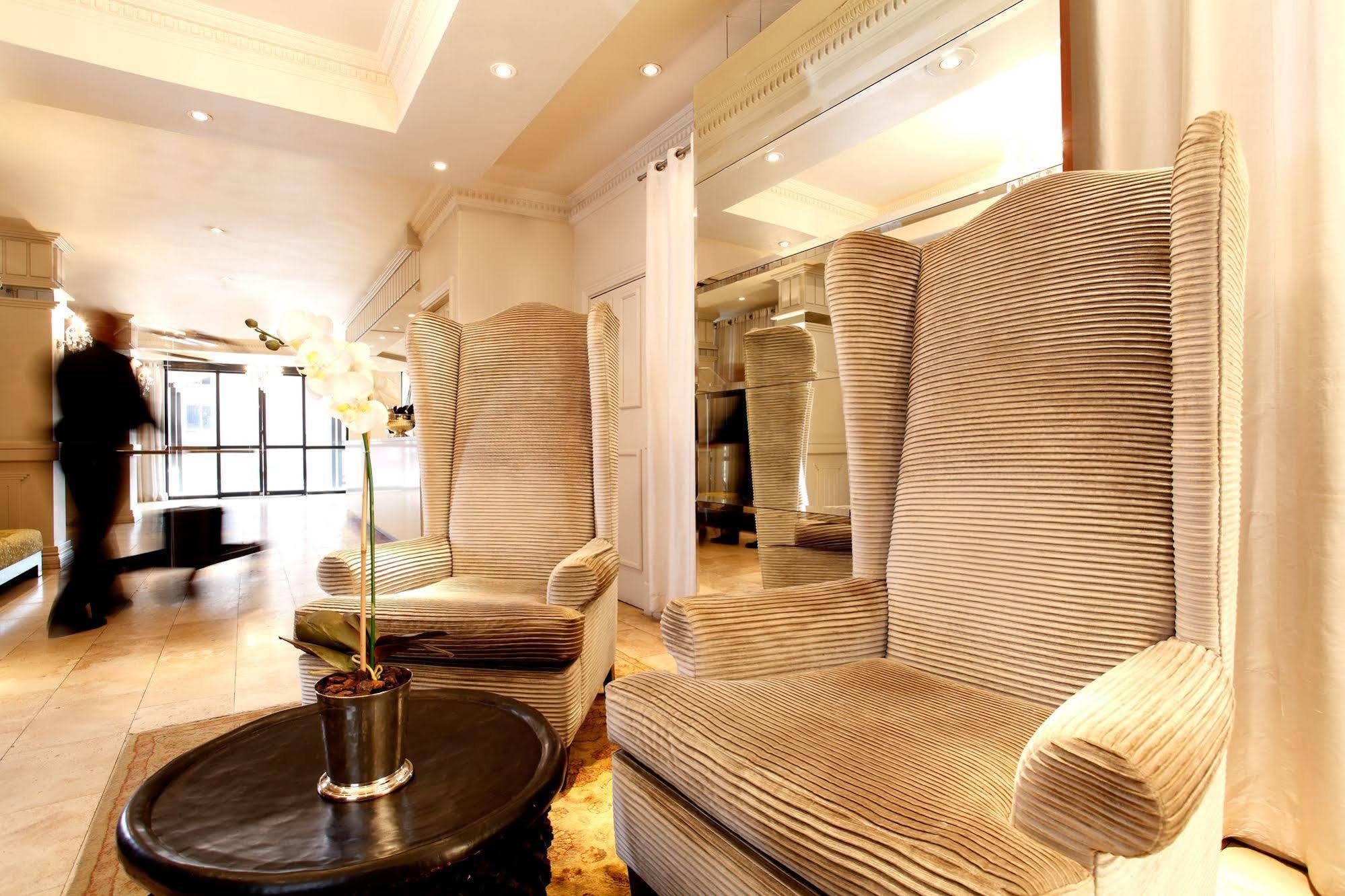 Manhattan Hotel Pretoria Ngoại thất bức ảnh
