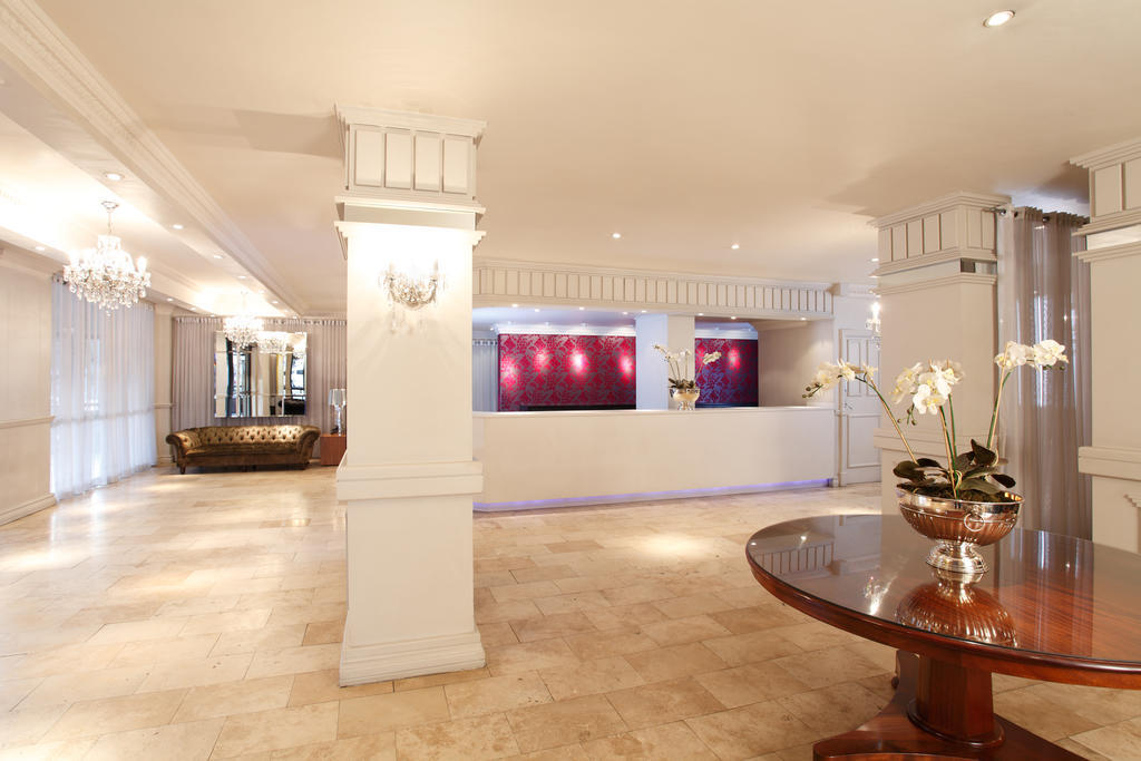 Manhattan Hotel Pretoria Ngoại thất bức ảnh